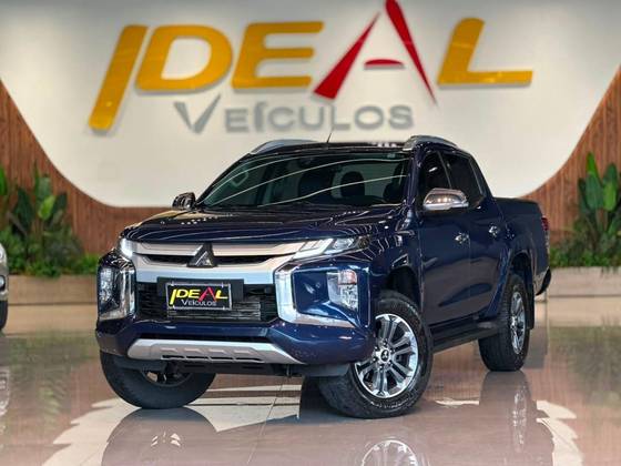 MITSUBISHI L200 TRITON 2.4 16V TURBO DIESEL SPORT HPE-S CD 4P 4X4 AUTOMÁTICO MITSUBISHI L200 TRITON 2.4 16V TURBO DIESEL SPORT HPE-S CD 4P 4X4 AUTOMÁTICO
